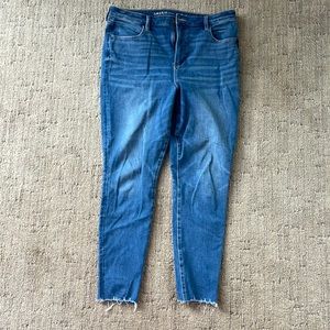 American Eagle Dream Jean